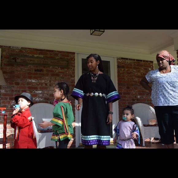 Meet your Posher, Aziza - Picture 3 of 9